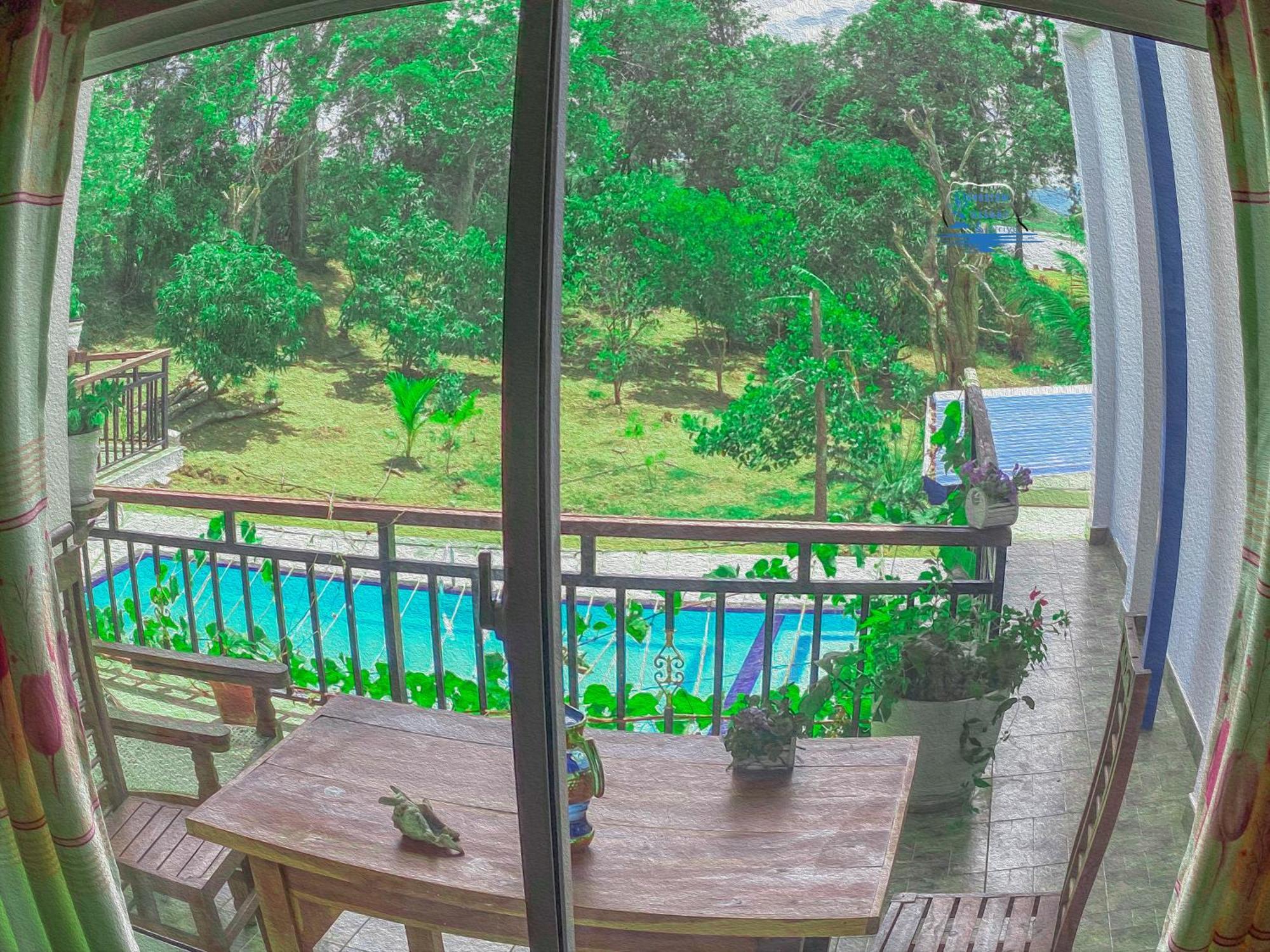 Bungalow Resort - シギリヤ エクステリア 写真